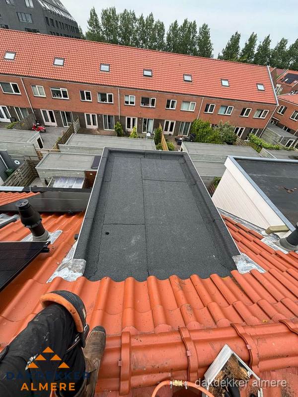 Almere Daken Renoveren Almere Daken Renoveren